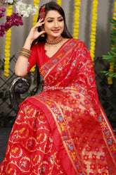 Splendor Hathi Patola Worked Bright Red Heavy Banarasi Saree